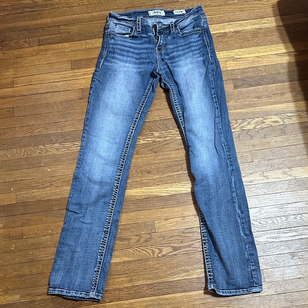 Daytrip Women's Straight Leg Jeans - Dark Blue
